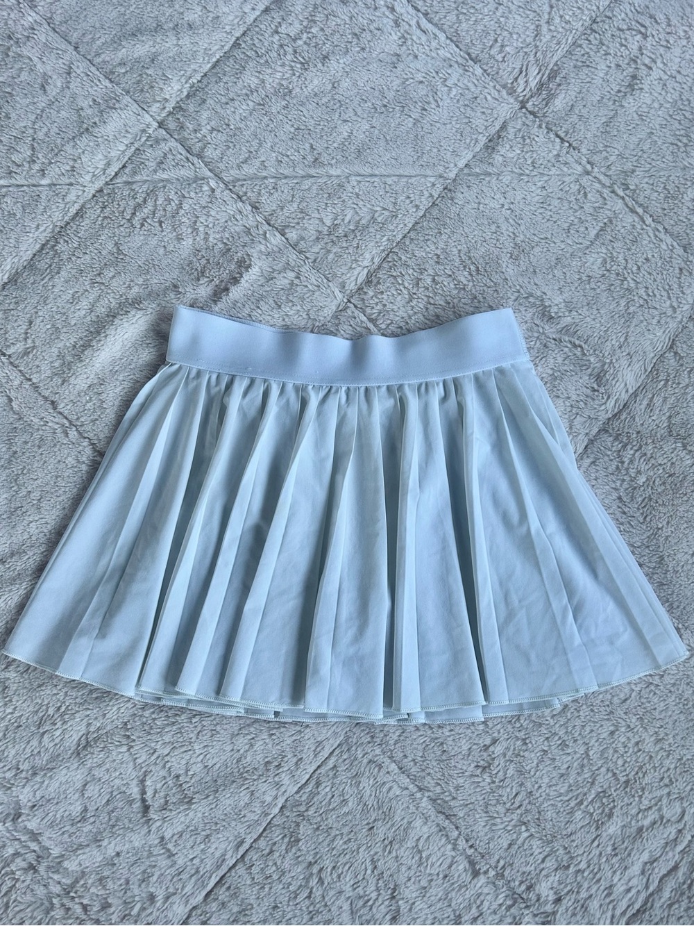TNA White Pleated Athletic Skort - Picture 3 of 5